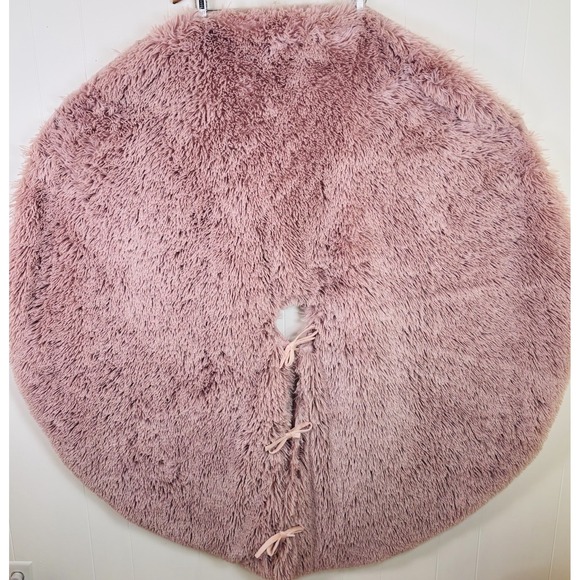 Plush Pink Blush Pastel Christmas Tree Skirt 51" Soft with Tie Closure - Picture 1 of 6